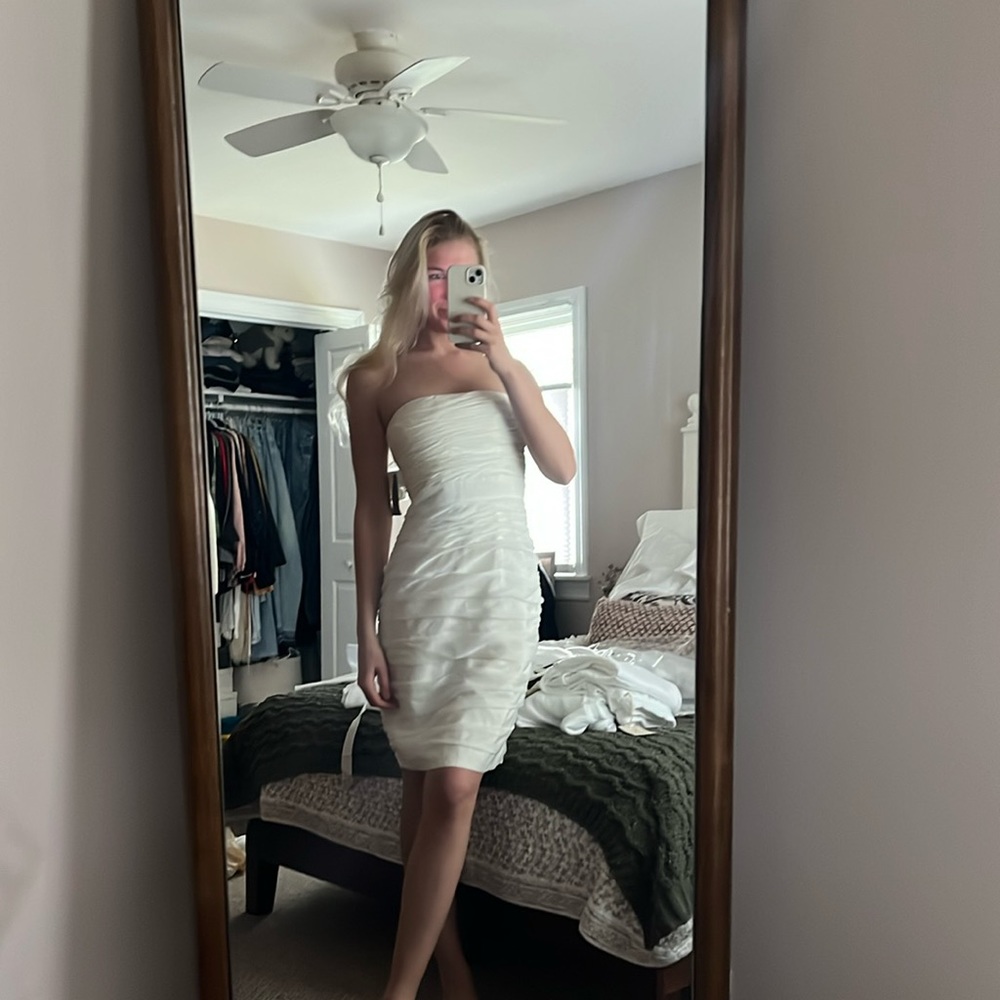 Ivory white knee length ruched dress NWT.
